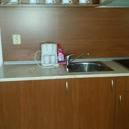 Apartment Orange *
